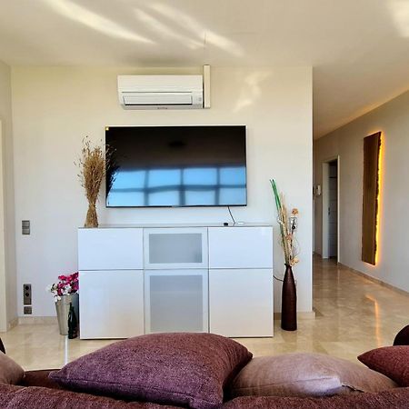 Deluxe Apartment Mit Sauna, Gehobene Ausstattung, Sydney Schwarzenbek Bagian luar foto