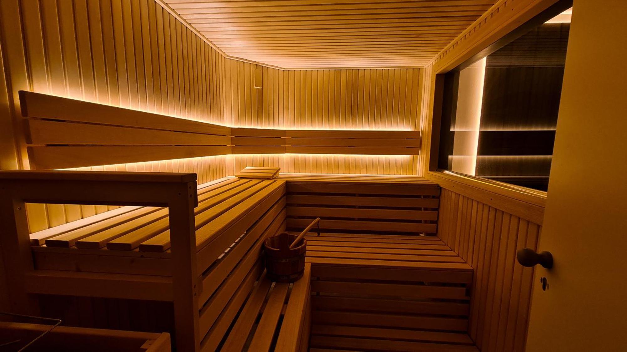 Deluxe Apartment Mit Sauna, Gehobene Ausstattung, Sydney Schwarzenbek Bagian luar foto